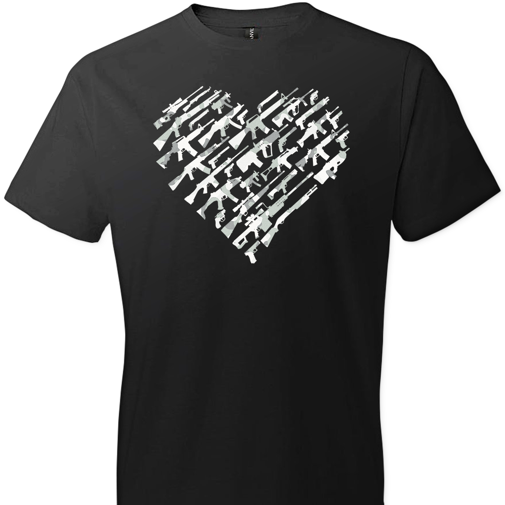 I Love Guns, Heart Made of Guns - Men's T Shirts - Black