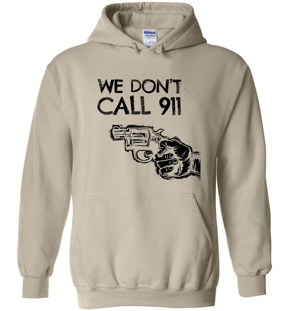 We Don't Call 911 - Men's Pro Gun Shooting T-shirt - Sand