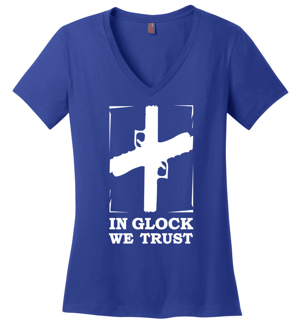 In Glock We Trust - Pro Gun Women’s V-Neck t shirt - Blue