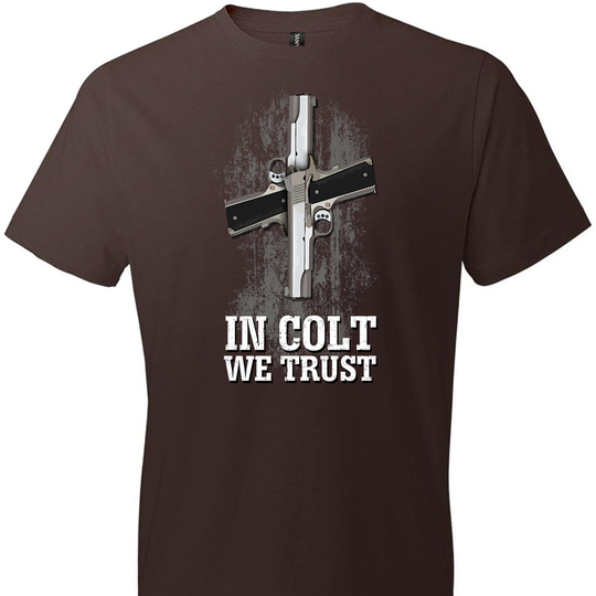 In Colt We Trust - Men's Pro Gun Clothing - Dark Brown T-Shirt