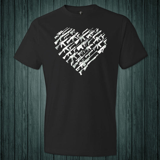 I Love Guns, Heart Made of Guns - Men's T Shirts - Black