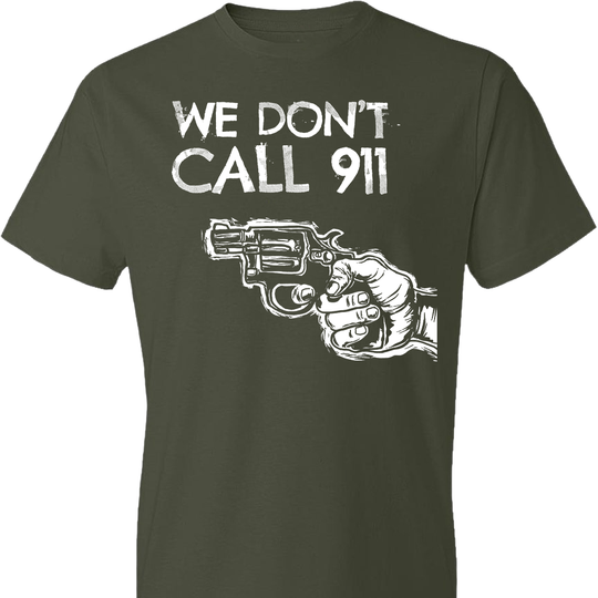 We Don't Call 911 - Men's Pro Gun Shooting T-Shirt - City Green